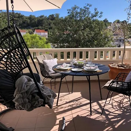 Guest house Mili Hvar Town