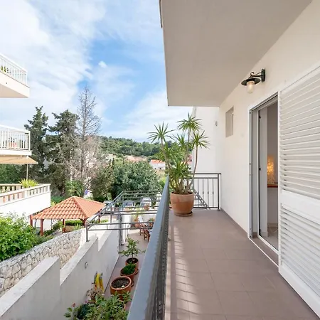 Guest house Mili