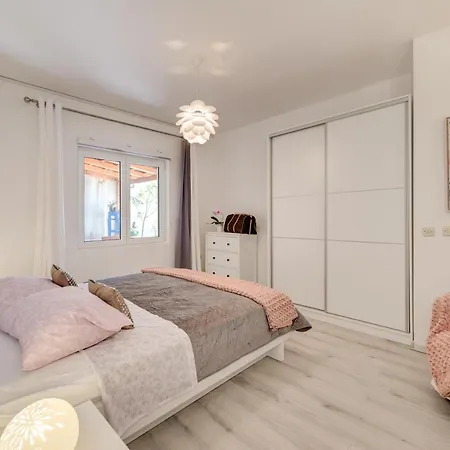 Guest house Mili Hvar Town