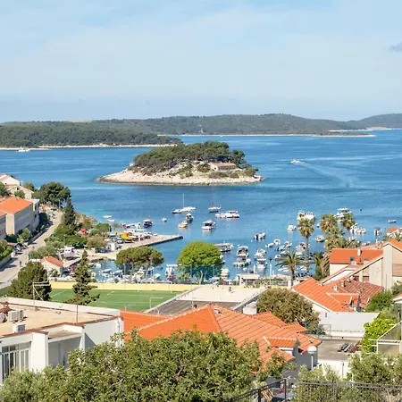 Guest house Mili Hvar Town
